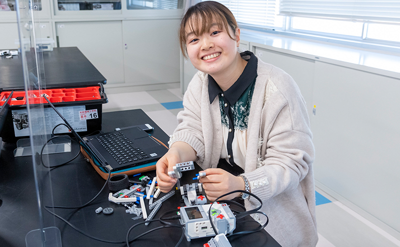 知能機械工学科 : 1年生